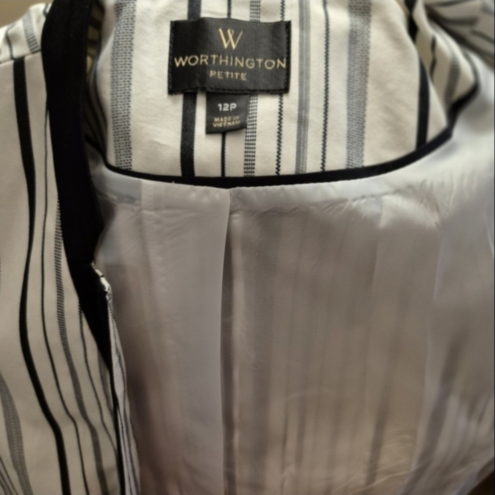 Worthington Black and White Striped Top - Picture 4 of 8